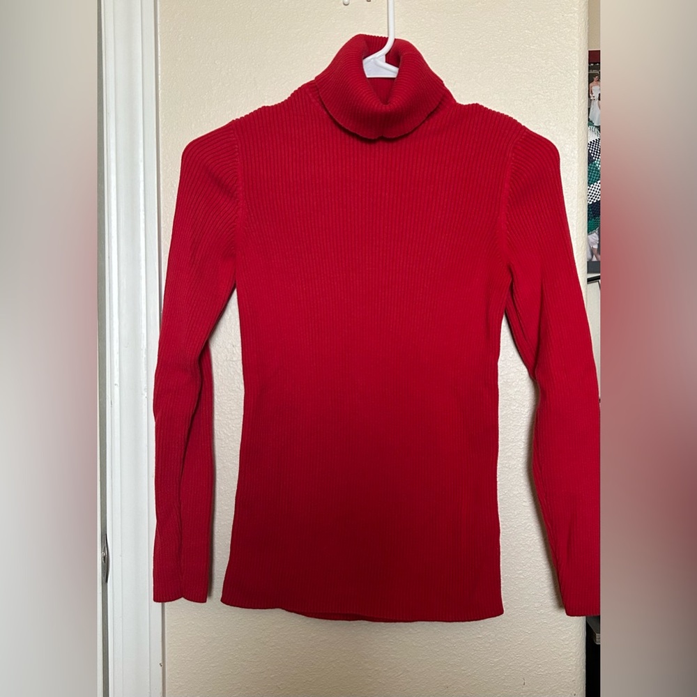 Old Navy vibrant red turtleneck sweatshirt